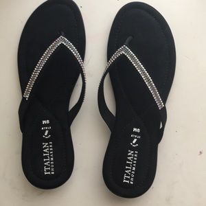 NWT GLITTER FLIP FLOPS